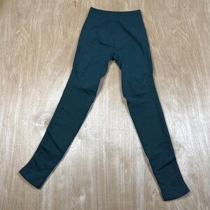 Lululemon Girls Dark Green Leggings Size 3/4